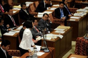 2011 04 27 連合審査会で質問