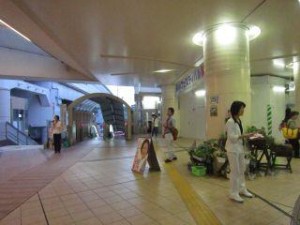 20110920 街頭宣伝 永山駅
